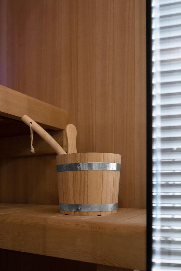 Filia Solis - Old Town Suites & Spa Brindisi Exterior photo