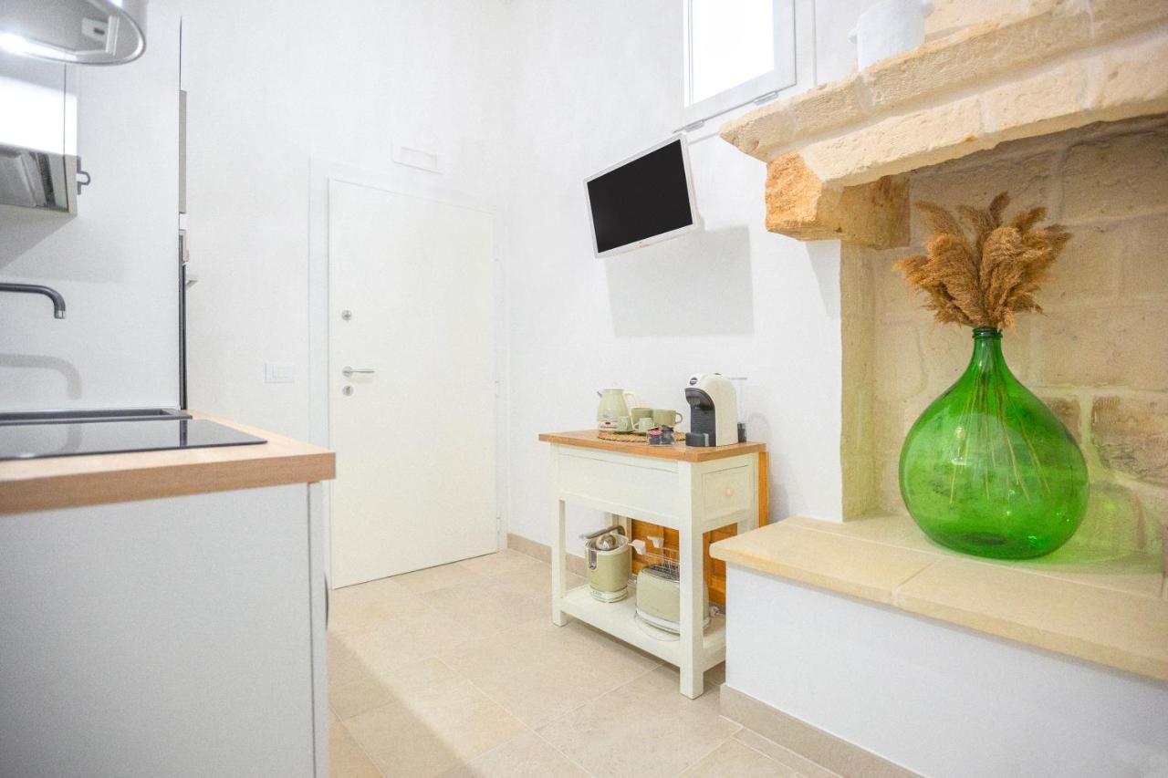 Filia Solis - Old Town Suites & Spa Brindisi Exterior photo