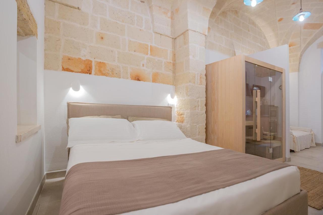 Filia Solis - Old Town Suites & Spa Brindisi Exterior photo