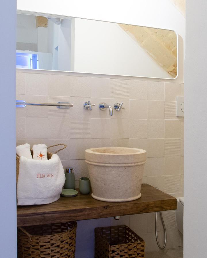 Filia Solis - Old Town Suites & Spa Brindisi Exterior photo
